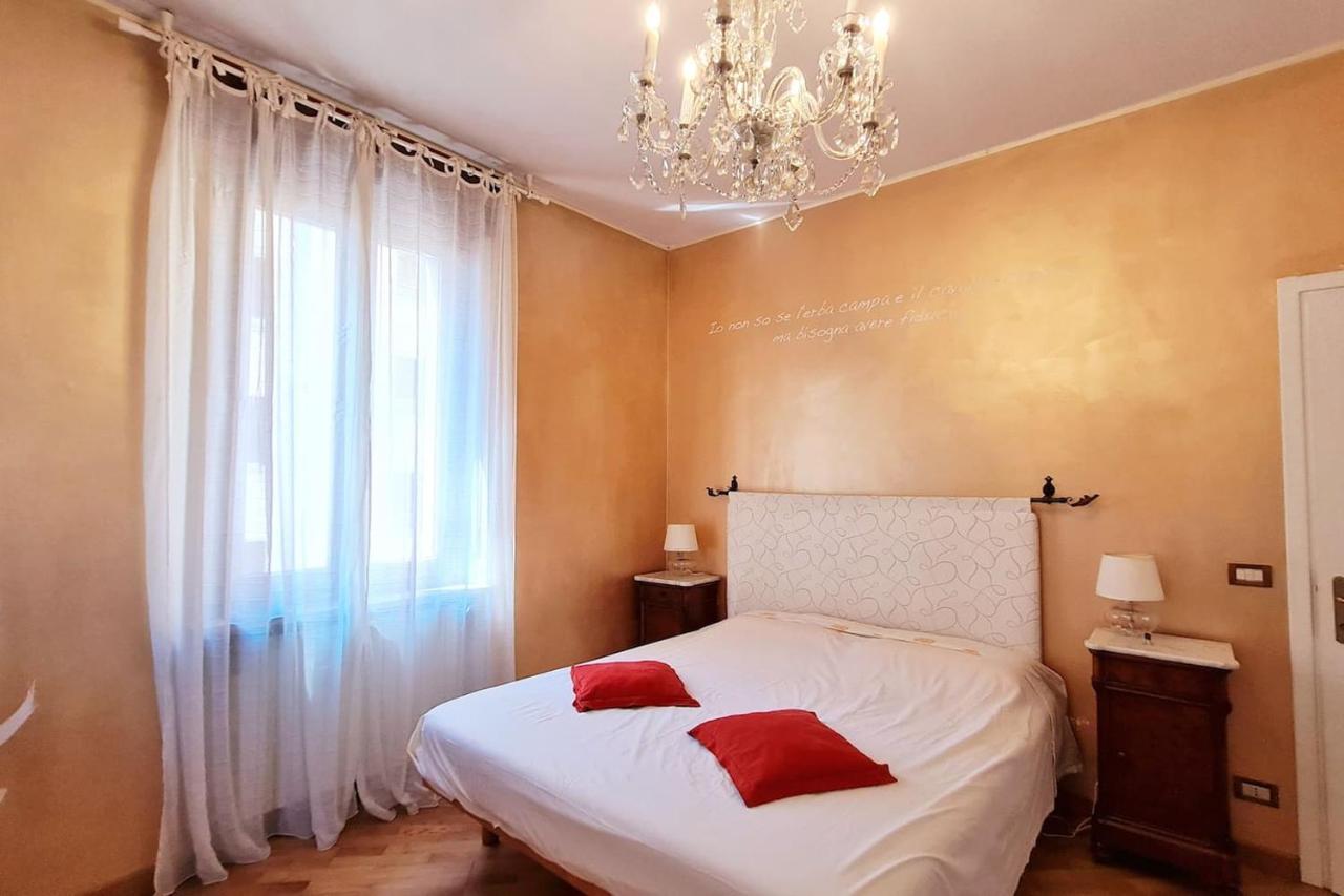 Luxury Verona Apartment City Centre Buitenkant foto