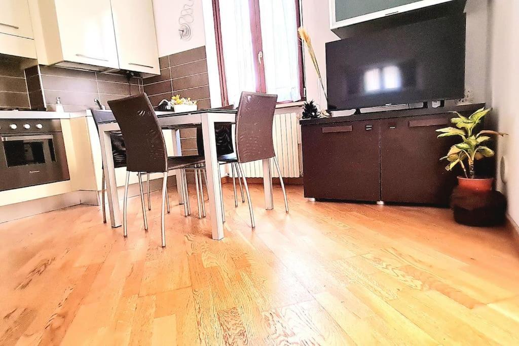 Luxury Verona Apartment City Centre Buitenkant foto